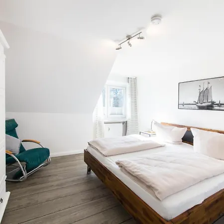 Viermaster Lägenhet *