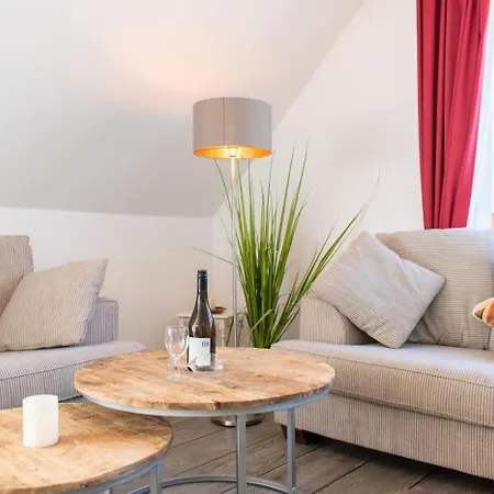 Viermaster Lägenhet *